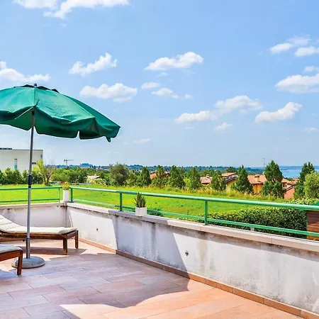 Sleeps 5 Pool Air Con Wifi *