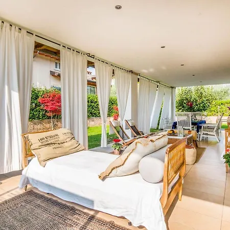 Sleeps 5 Pool Air Con Wifi Villa *